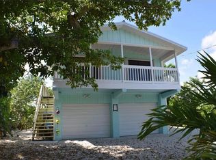 27035 Dolphin Rd, Ramrod Key, FL 33042