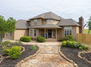 3700 N Mountain Grove Rd, Alma, AR 72921