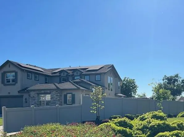 1144 Clearwater Creek Blvd, Manteca, CA 95336