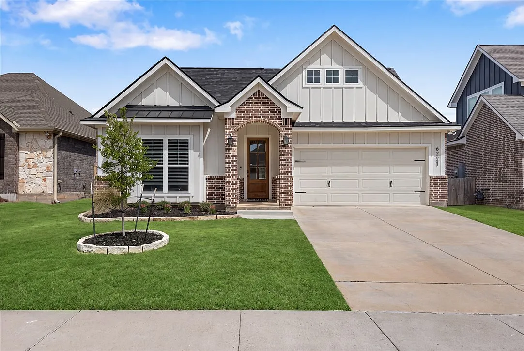 3 bed, 1769 sqft, $2,000 — Photo 1