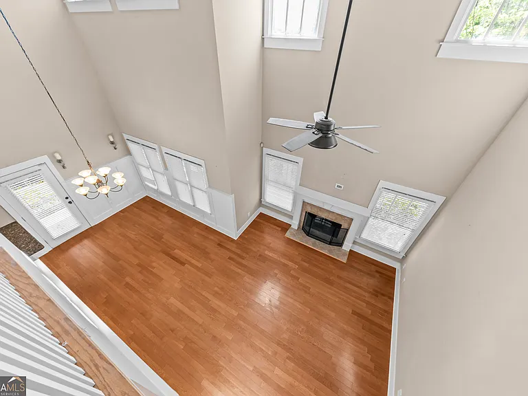 135 Idlewilde Dr — Photo 23