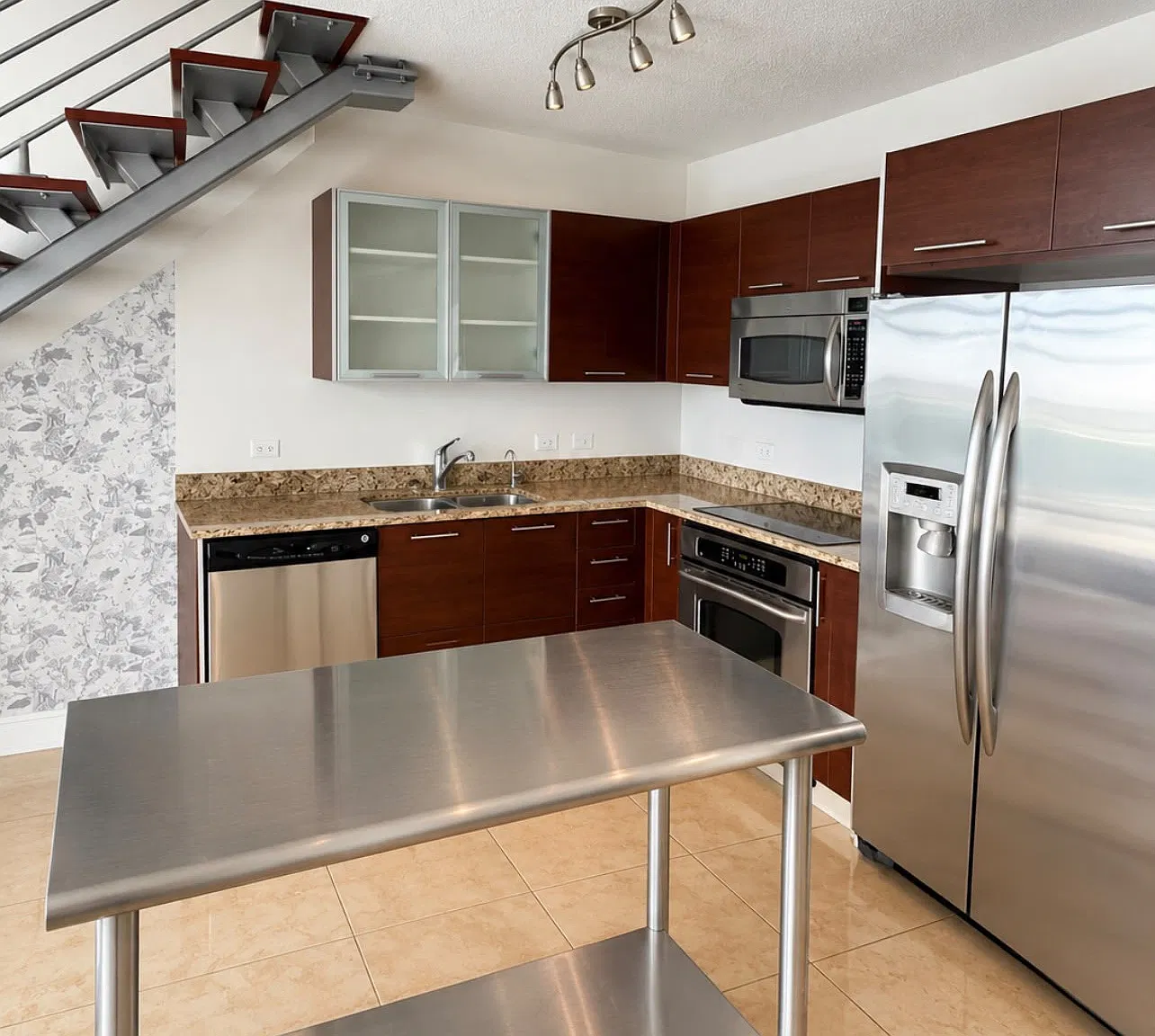 1 bed, 987 sqft, $3,250 — Photo 3