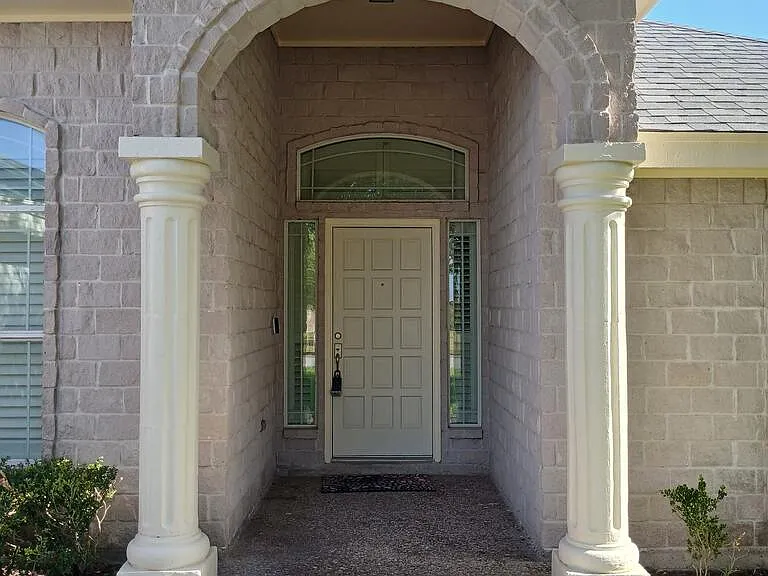 1514 Christian Cir — Photo 3