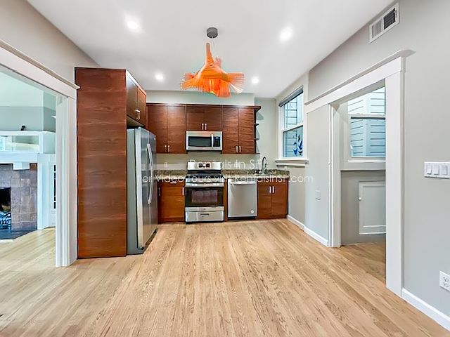 1st image of 155 Eureka St APT 2