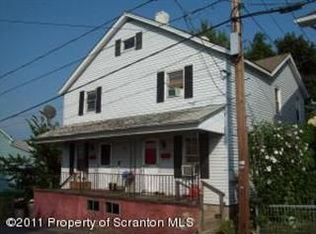 1044 Farber Ct, Scranton, PA 18510
