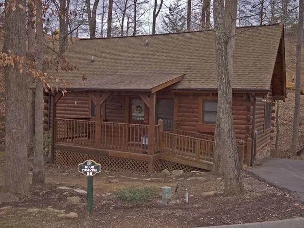 (undisclosed Address), Pigeon Forge, TN 37863