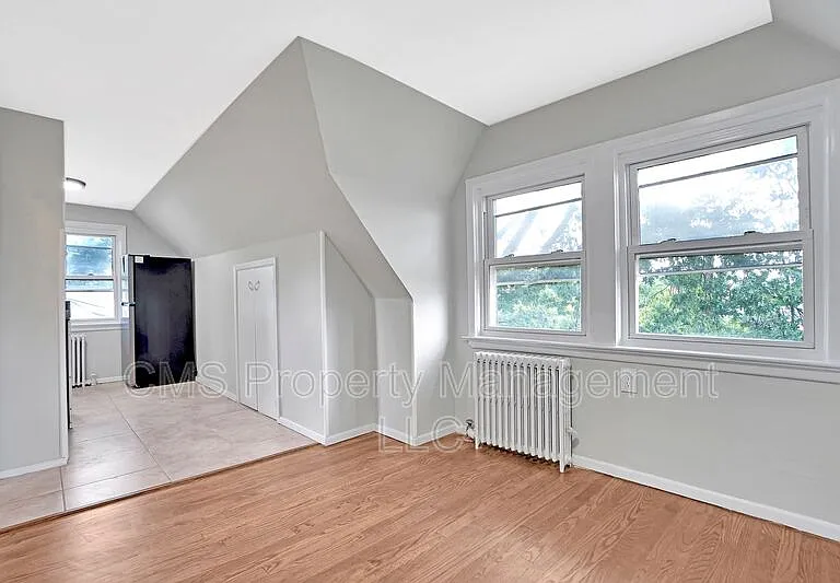 706 Chestnut St #3 — Photo 7