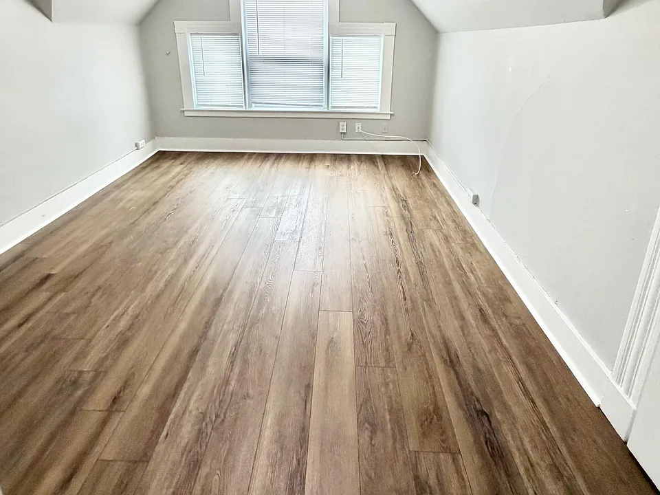 85 Sachem St #3