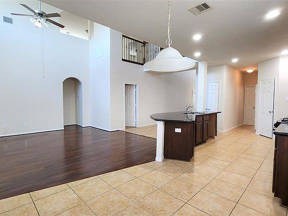 5th image of 4014 Medici Ct