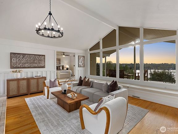 4th image of 702 Rhodora Heights Road