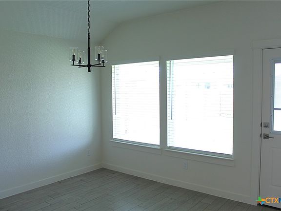5th image of 1411 Flatland Trl