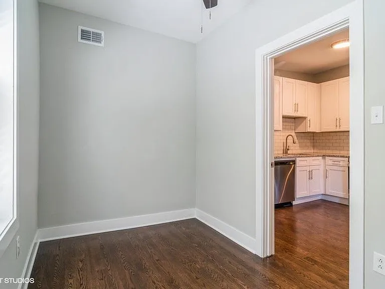 1739 N Damen Ave #1E — Photo 5