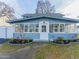 27 McNutt Ave, Albany, NY 12205