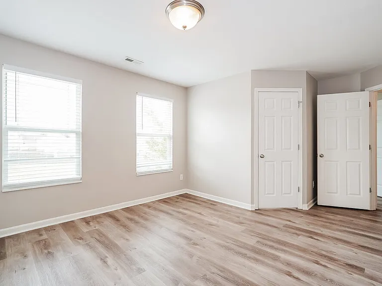 7500 Willow Leaf Dr — Photo 14