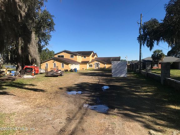 2nd image of 8063 APPIAN Way