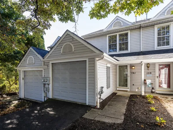161 Westbrooke Ln, Coraopolis, PA 15108