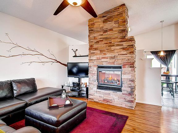 LR w/stacked stone fp