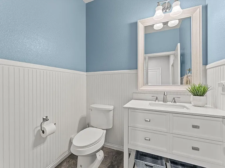 700 Sea Coast Dr — Photo 28