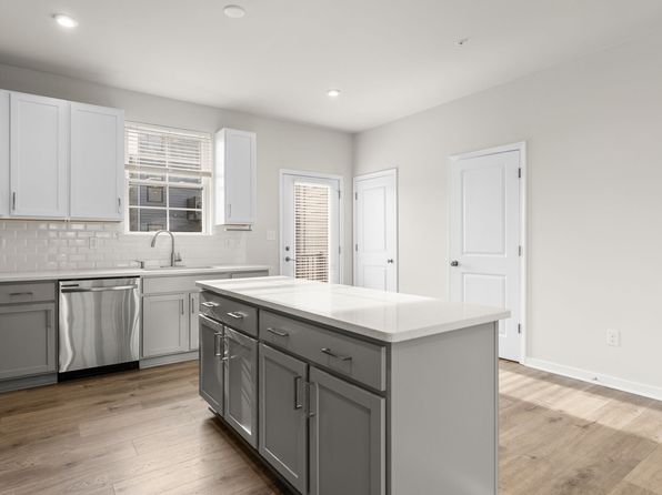 The Westbrook Townhomes at Brewers Row | 2402 Ownby Ln, Richmond, VA