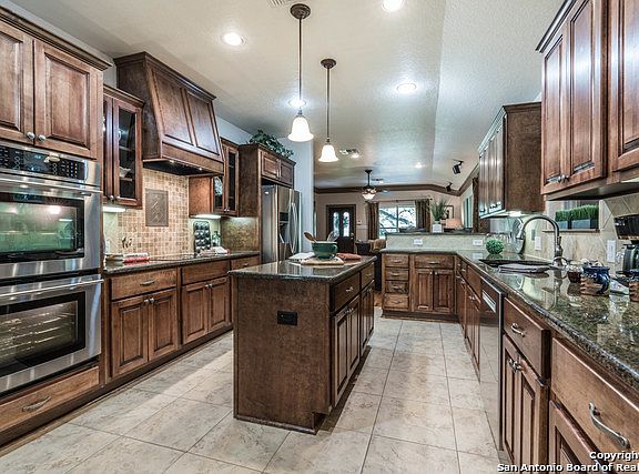 3rd image of 8473 Indian Hills Ln