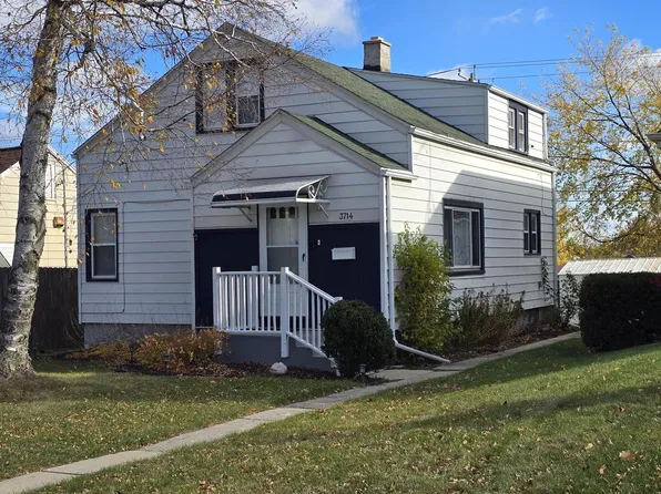 3714 South 35th STREET, Greenfield, WI 53221