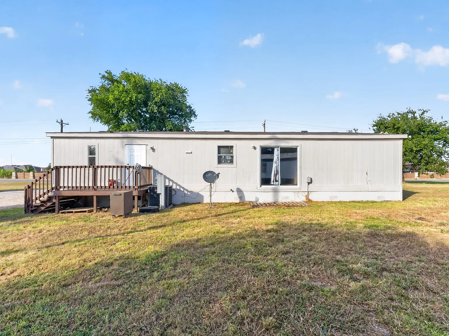 3 bed, 1456 sqft, $1,600 — Photo 3