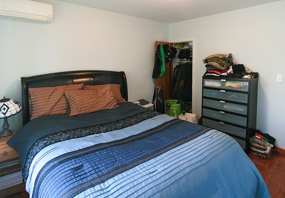 3rd image of 2830 48th St #1