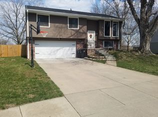 818 W Leon Dr, Lincoln, NE 68521