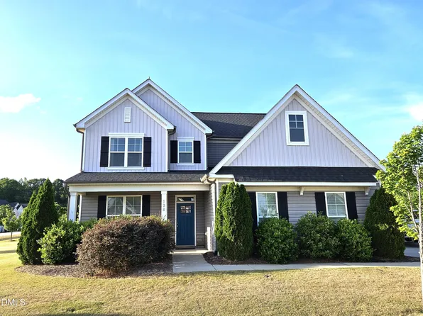 138 Beverly Pl, Four Oaks, NC 27524