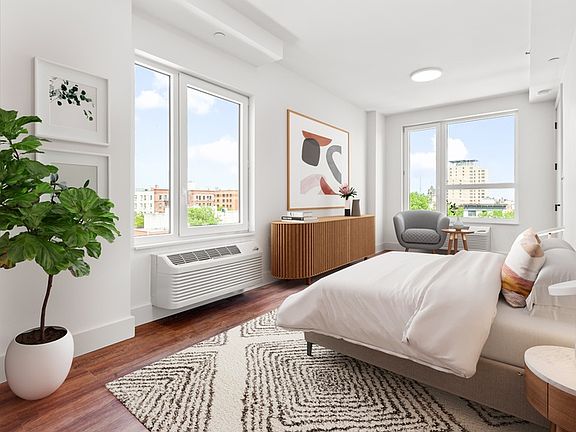 5th image of 2069 Honeywell Ave #2D