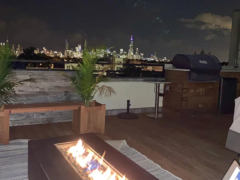 2429 W Cortez St #3 — Photo 25