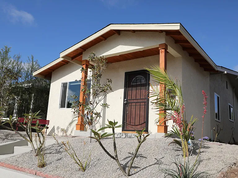 3657 Texas St — Photo 2