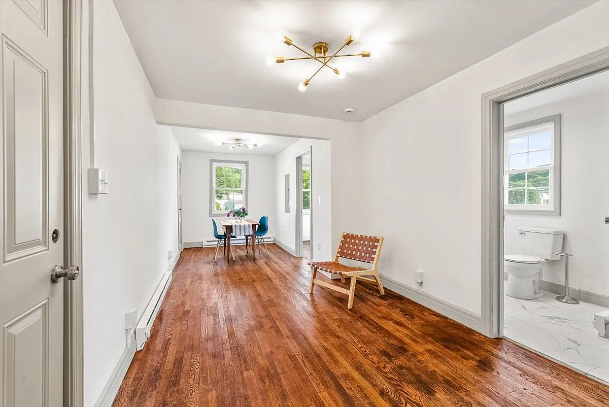 2 bed, 650 sqft, $1,340 — Photo 4