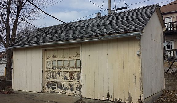 3rd image of 514 Tauromee Ave