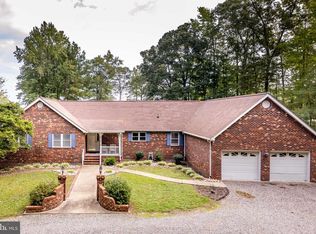 772 Wittstat Ln, Heathsville, VA 22473