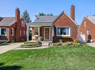1305 N Vernon St, Dearborn, MI
