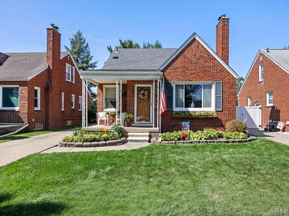 1305 N Vernon St, Dearborn, MI 48128