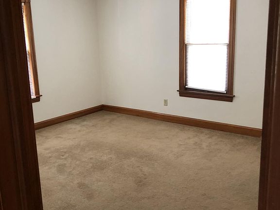 Large bedroom