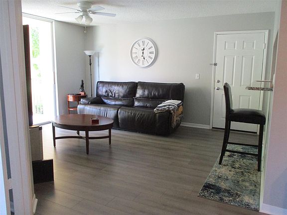 5th image of 123 Yacht Club Way APT 206