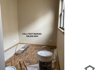 4015 W Wilcox St APT 1, Chicago, IL 60624