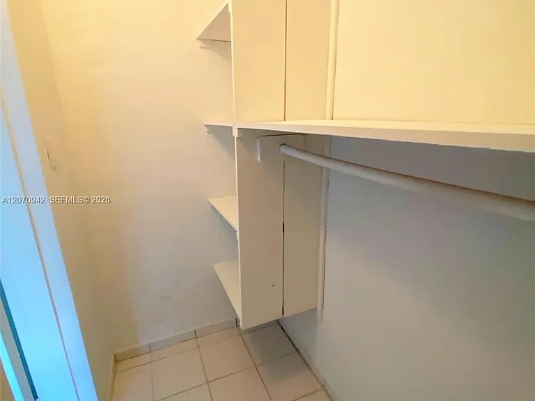 2612 Johnson St #13 — Photo 6