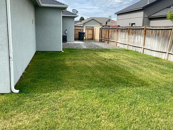 4th image of 8815 W Bruneau Ave