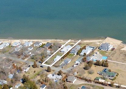 4th image of 19 Bayside Ave
