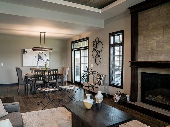 Great room to dining