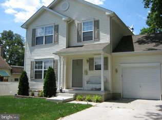 519 W Evesham Ave, Magnolia, NJ 08049