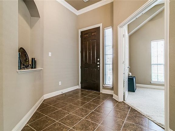 4th image of 612 Kearley Dr