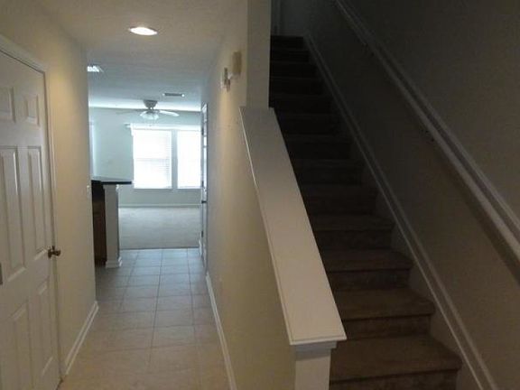 2nd image of 878 S Black Cherry Dr