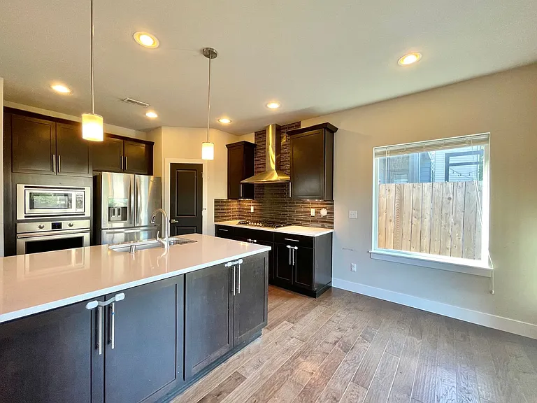 1525 184th St SW — Photo 9