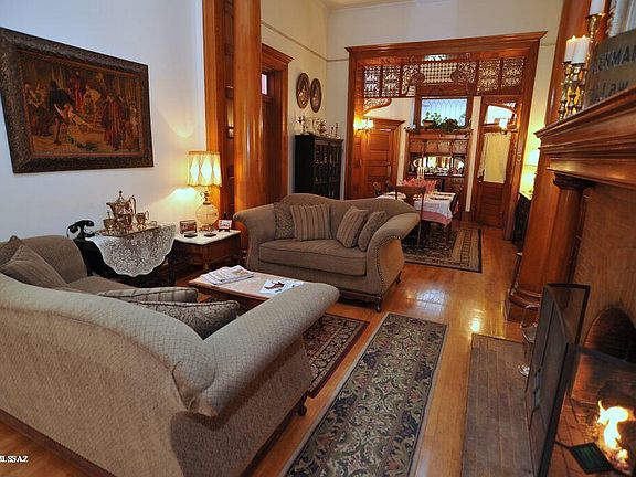 2nd image of 204 S Scott Ave