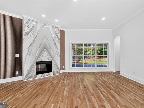 2nd image of 141 Amicalola Way